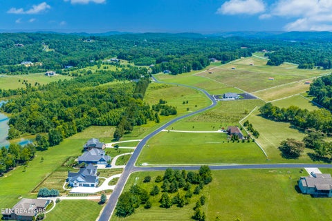 Tiny photo for 271 W Shore Drive, Rockwood, TN 37854 (MLS # 1347896)