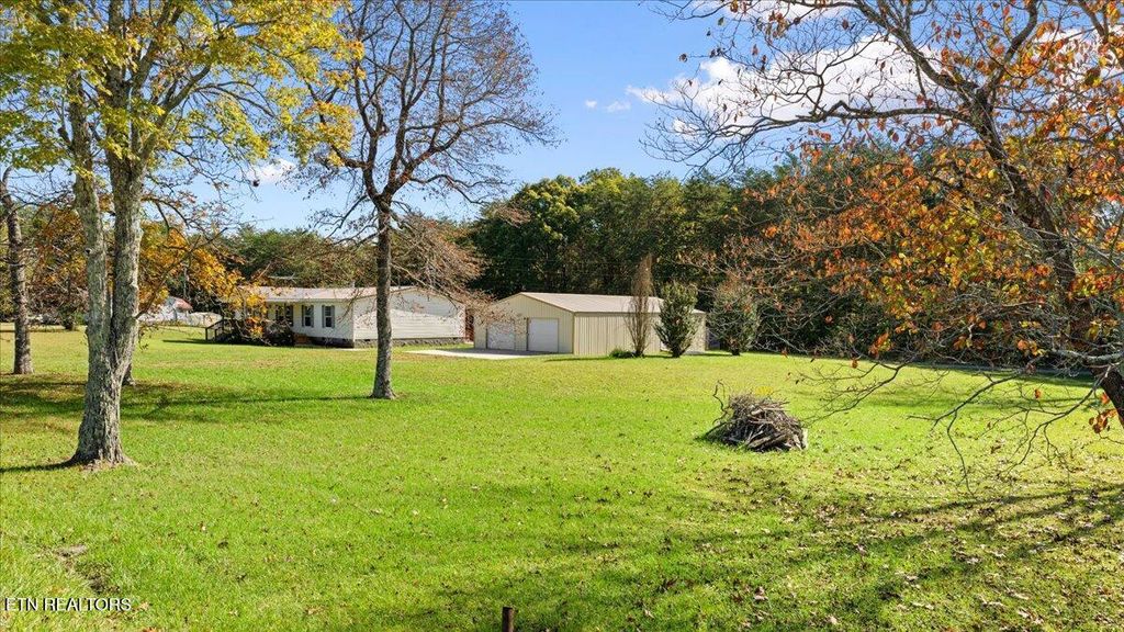 Photo of 10985 Lantana Rd, Crossville, TN 38572 (MLS # 1317325)