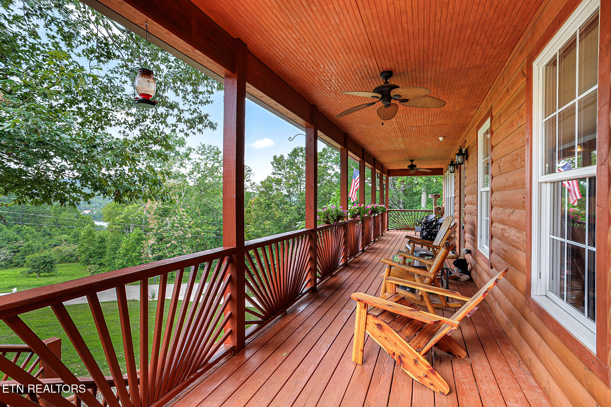 103 Pinnacle Pointe Way