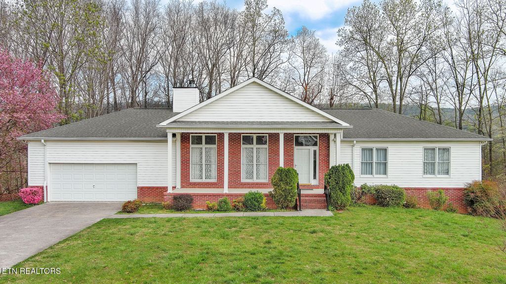 Photo of 158 Barrington Drive., Rockwood, TN 37854 (MLS # 1296191)