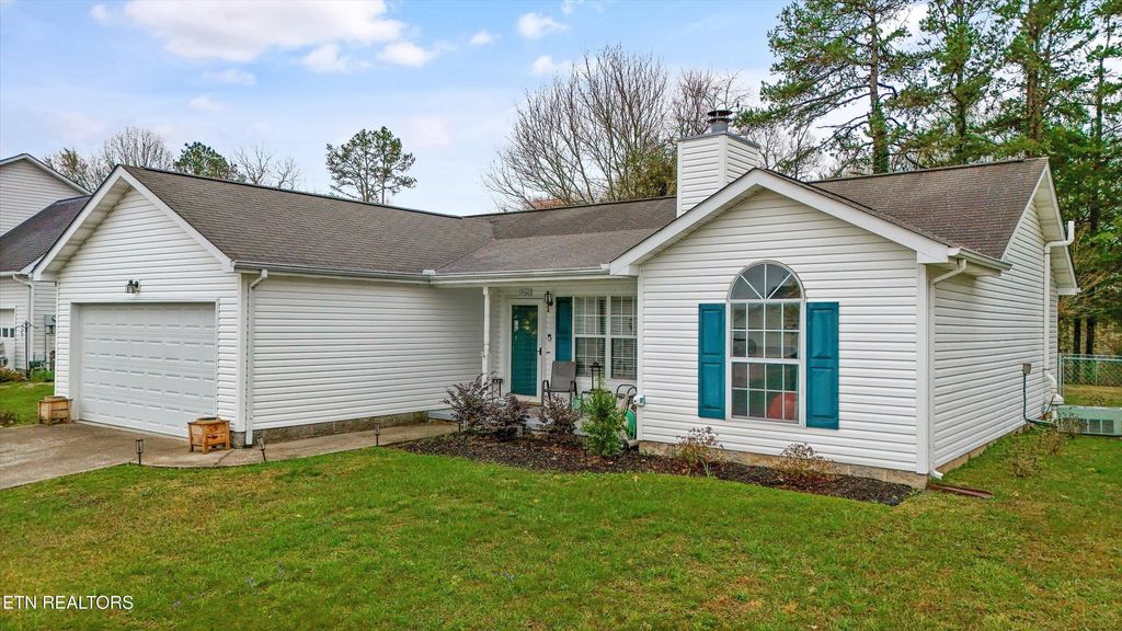 Photo of 1706 Chesapeake Drive, Athens, TN 37303 (MLS # 1332878)