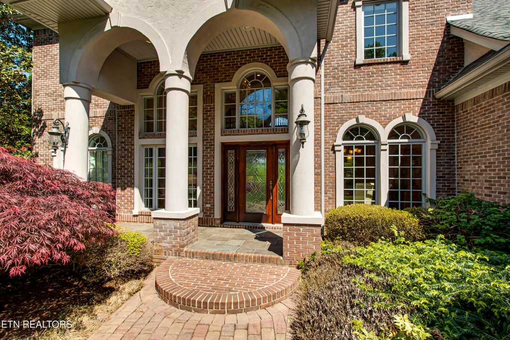 Photo of 350 Cormorant Drive, Vonore, TN 37885 (MLS # 1310998)