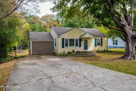 Photo of 708 Tennessee Ave, Athens, TN 37303 (MLS # 1317793)