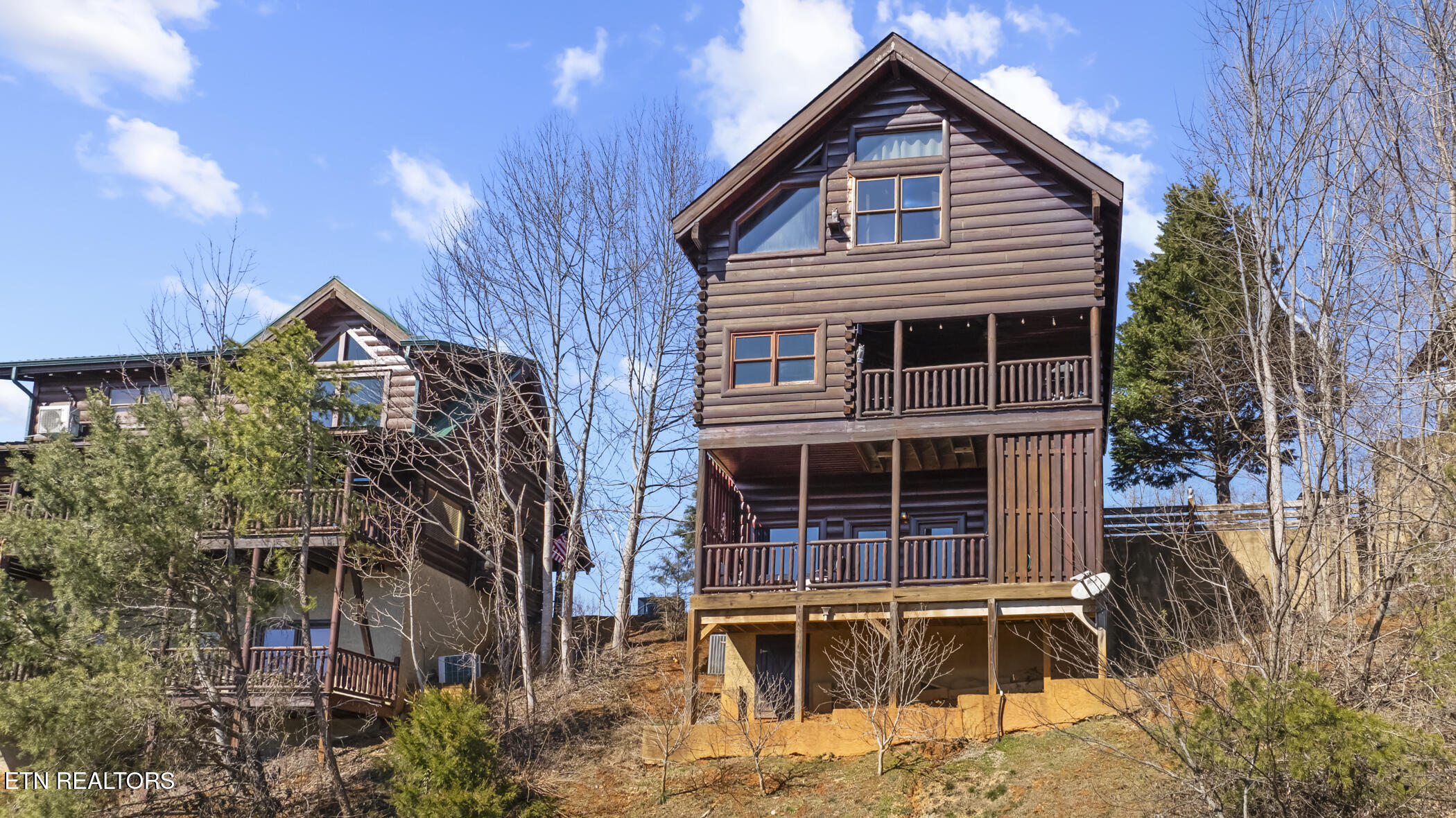1091 Towering Oaks Drive