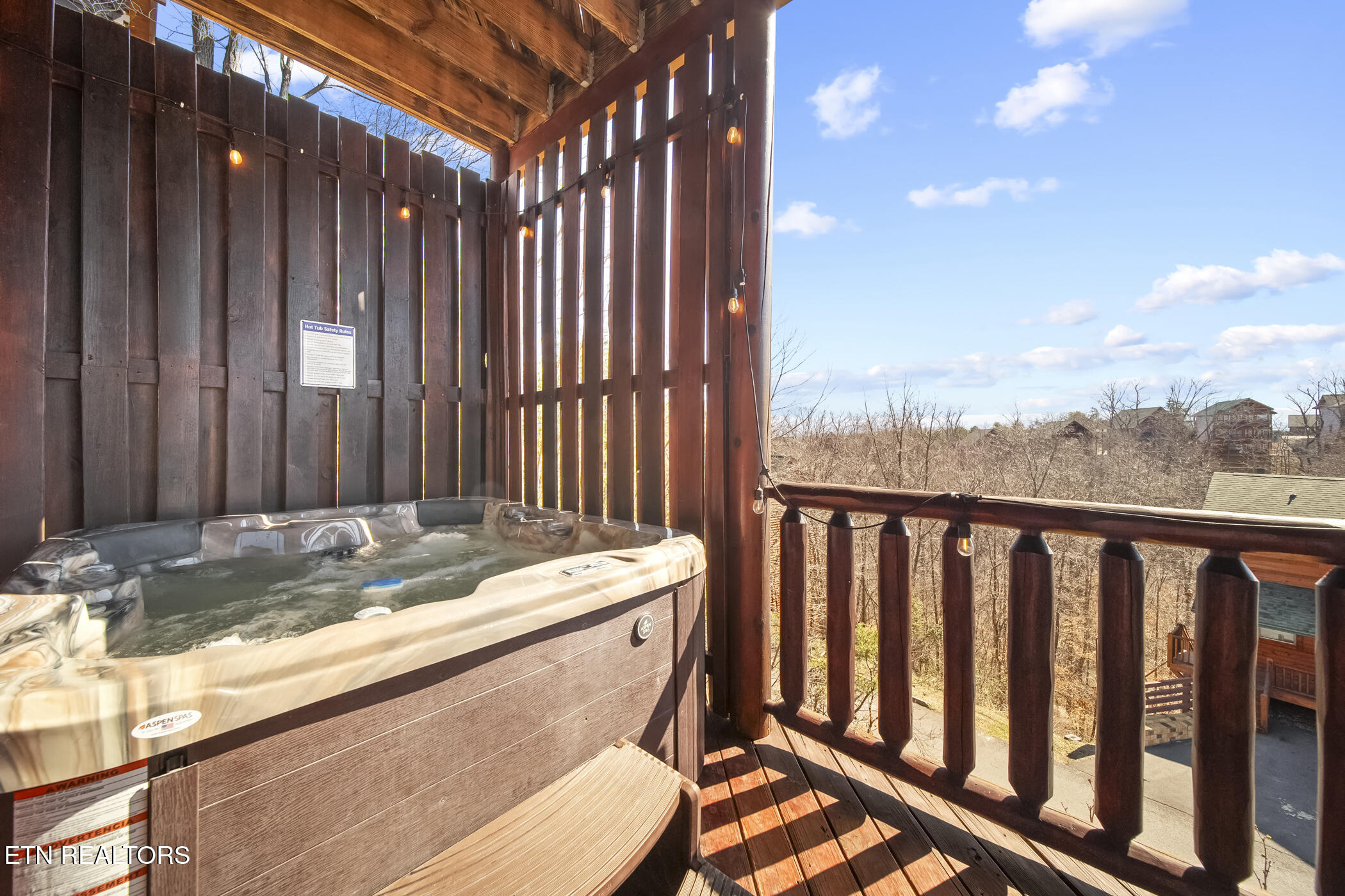 1091 Towering Oaks Drive