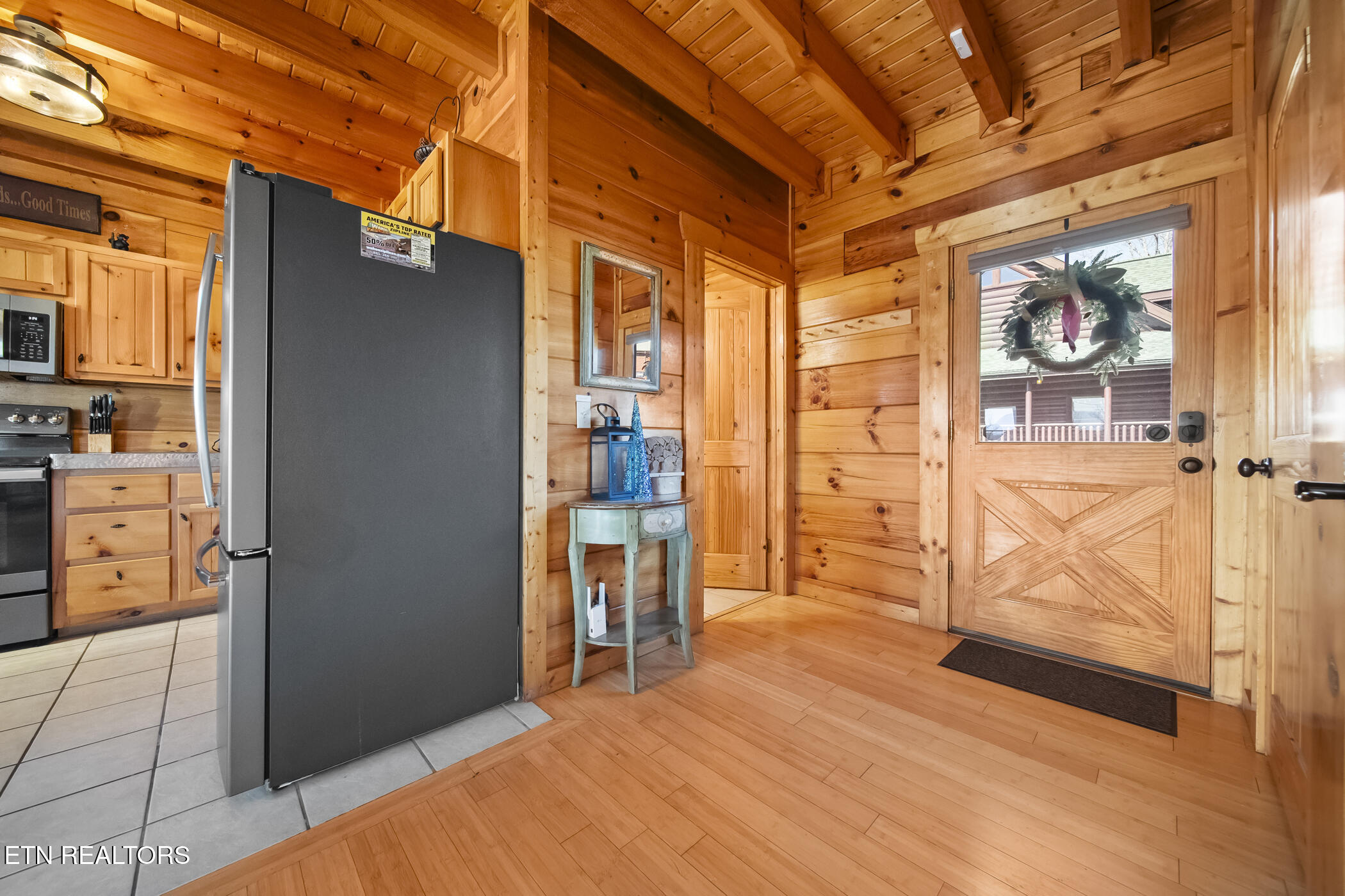 1091 Towering Oaks Drive