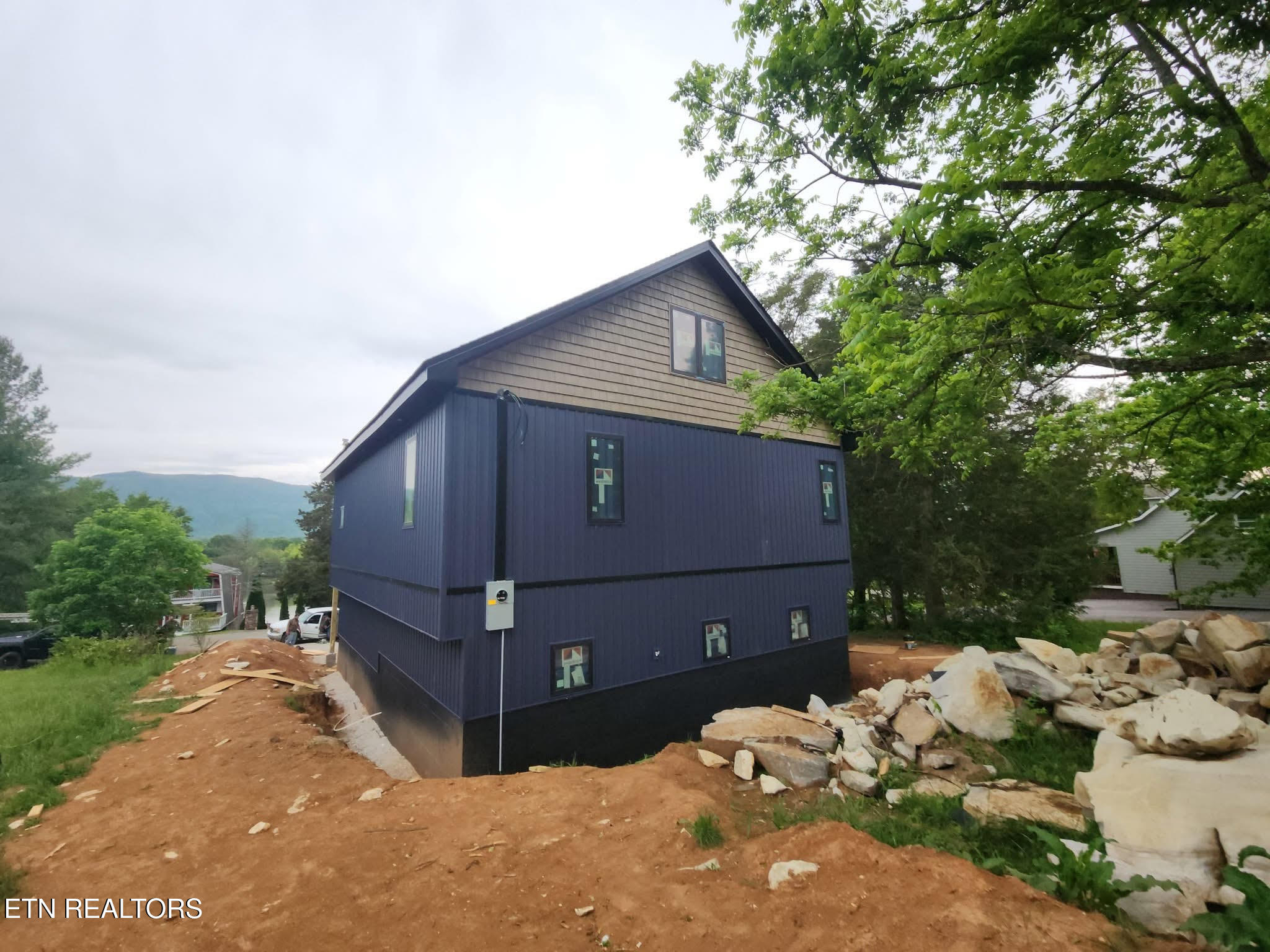 707 Powell Valley Shores Circle