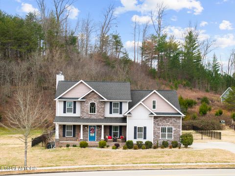 Photo of 485 Broadberry Ave, Oak Ridge, TN 37830 (MLS # 1323638)