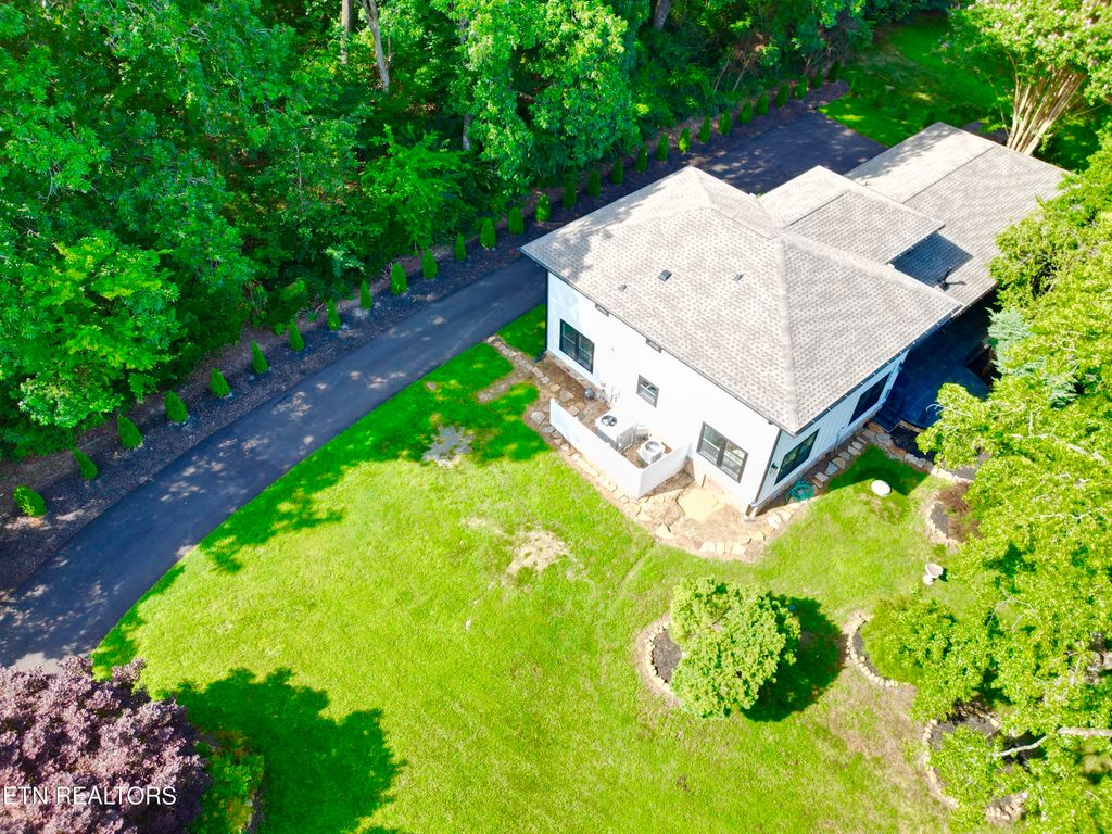 Photo of 12000 S Fox Den Drive, Knoxville, TN 37934 (MLS # 1284051)