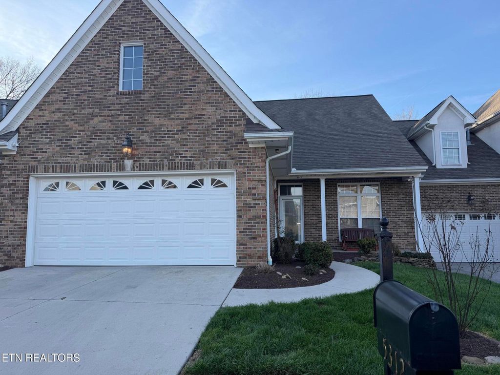 Photo of 5312 Tazewell Pointe Way, Knoxville, TN 37918 (MLS # 1333659)