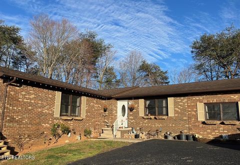 Photo of 235 Parliament Rd, Harrogate, TN 37752 (MLS # 1330465)