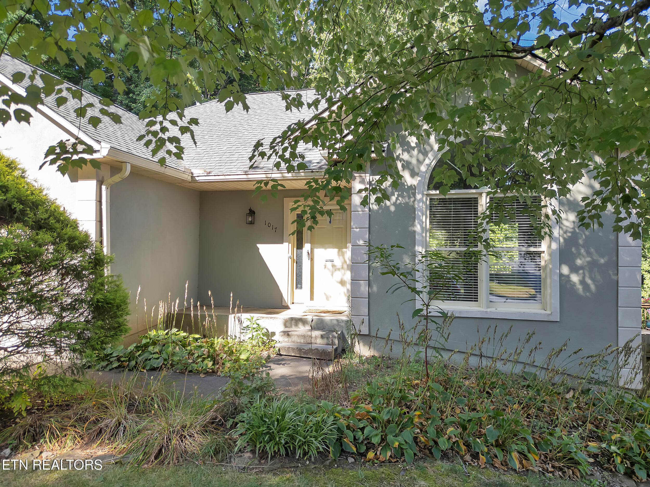 1017 Middleton Place