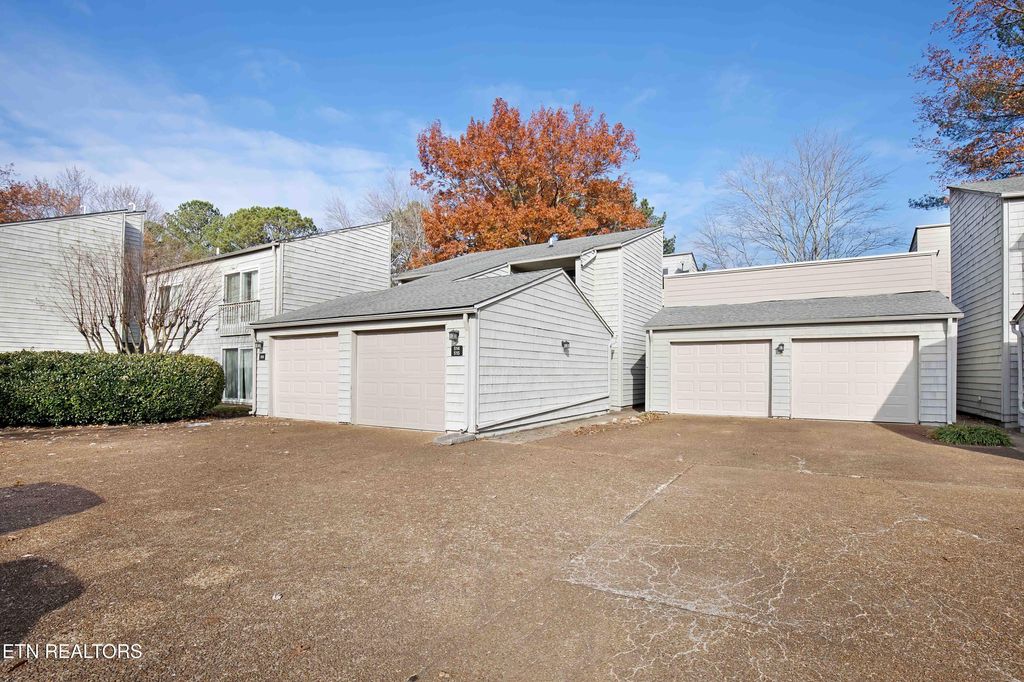 Photo of 515 Lost Tree Lane, Knoxville, TN 37934 (MLS # 1325037)