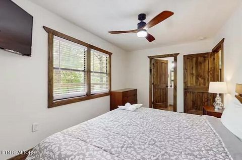 Tiny photo for 1709 Floyd Way, Gatlinburg, TN 37738 (MLS # 1339350)