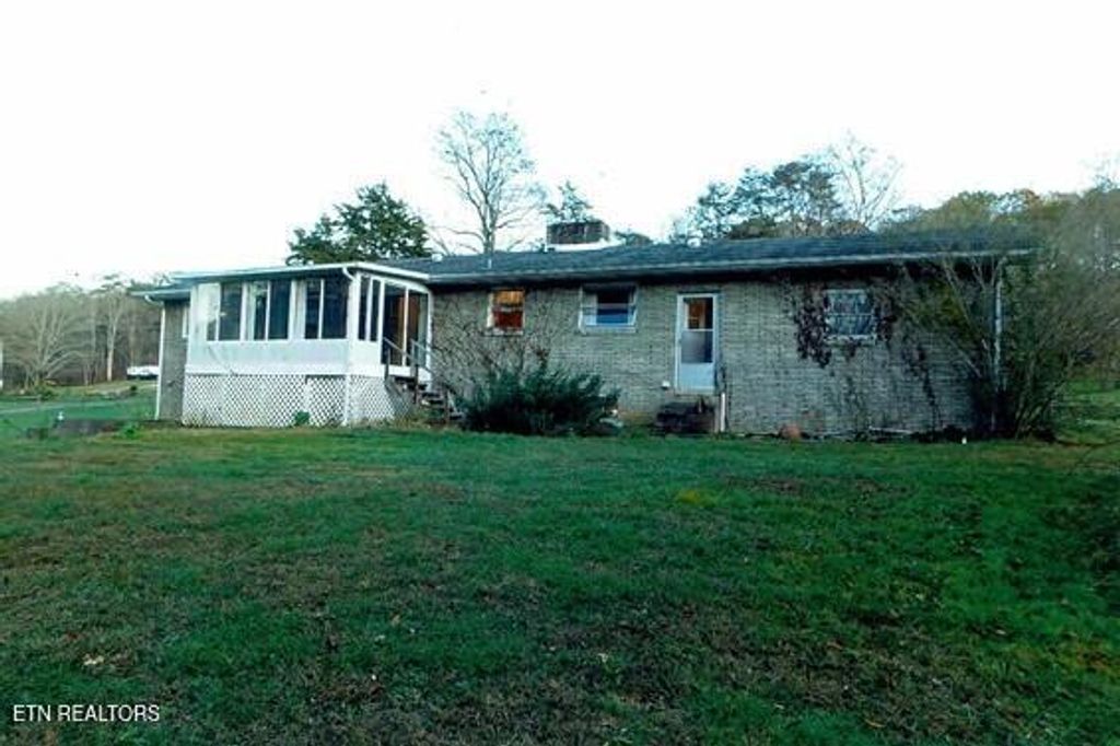 Photo of 154 E Wolf Valley Rd, Heiskell, TN 37754 (MLS # 1283228)