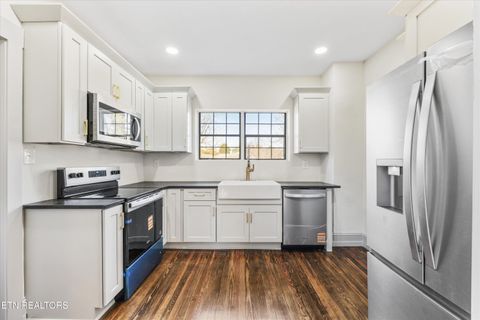 Tiny photo for 1515 McCroskey Ave, Knoxville, TN 37917 (MLS # 1324775)