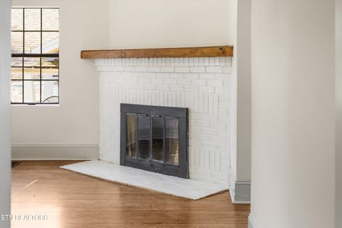 Tiny photo for 1515 McCroskey Ave, Knoxville, TN 37917 (MLS # 1324775)