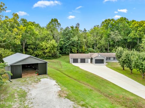 1823 Westside Park Drive Maryville TN 37801