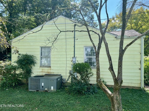 Tiny photo for 103 Emerson Circle, Oak Ridge, TN 37830 (MLS # 1356203)