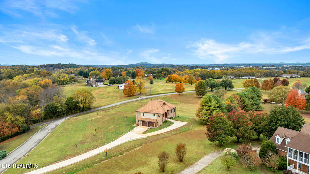 Vonore, Tennessee, 37801, United States, 5 Bedrooms Bedrooms, ,5 BathroomsBathrooms,Residential,Active,2029777