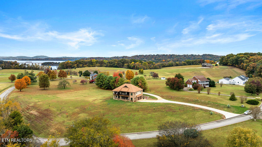 Vonore, Tennessee, 37801, United States, 5 Bedrooms Bedrooms, ,5 BathroomsBathrooms,Residential,Active,2029777