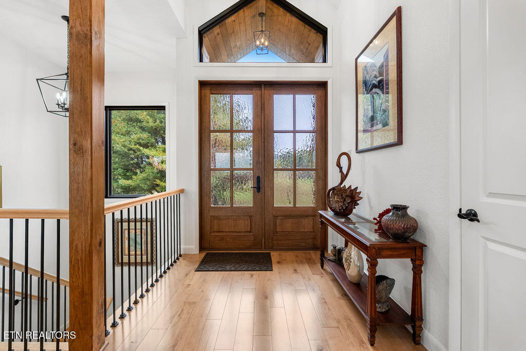 111 Harbor View Lane