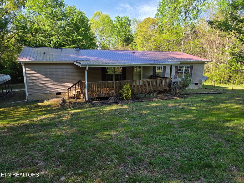 Photo of 1603 Depaul Rd, Newport, TN 37821 (MLS # 1337437)