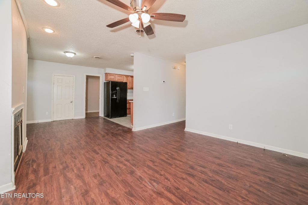 Photo of 2305 Ridgecrest Drive, Knoxville, TN 37918 (MLS # 1322633)