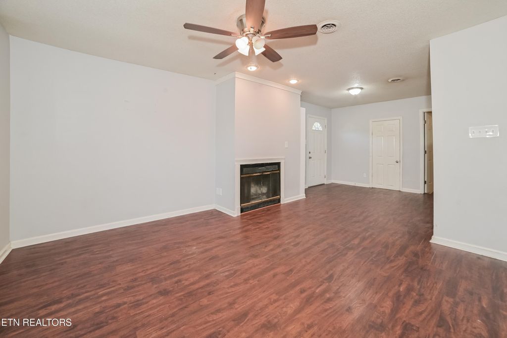 Photo of 2305 Ridgecrest Drive, Knoxville, TN 37918 (MLS # 1322633)