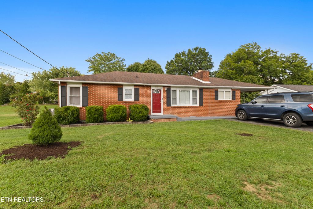 Photo of 211 Willowbrook Drive, Kingston, TN 37763 (MLS # 1307891)