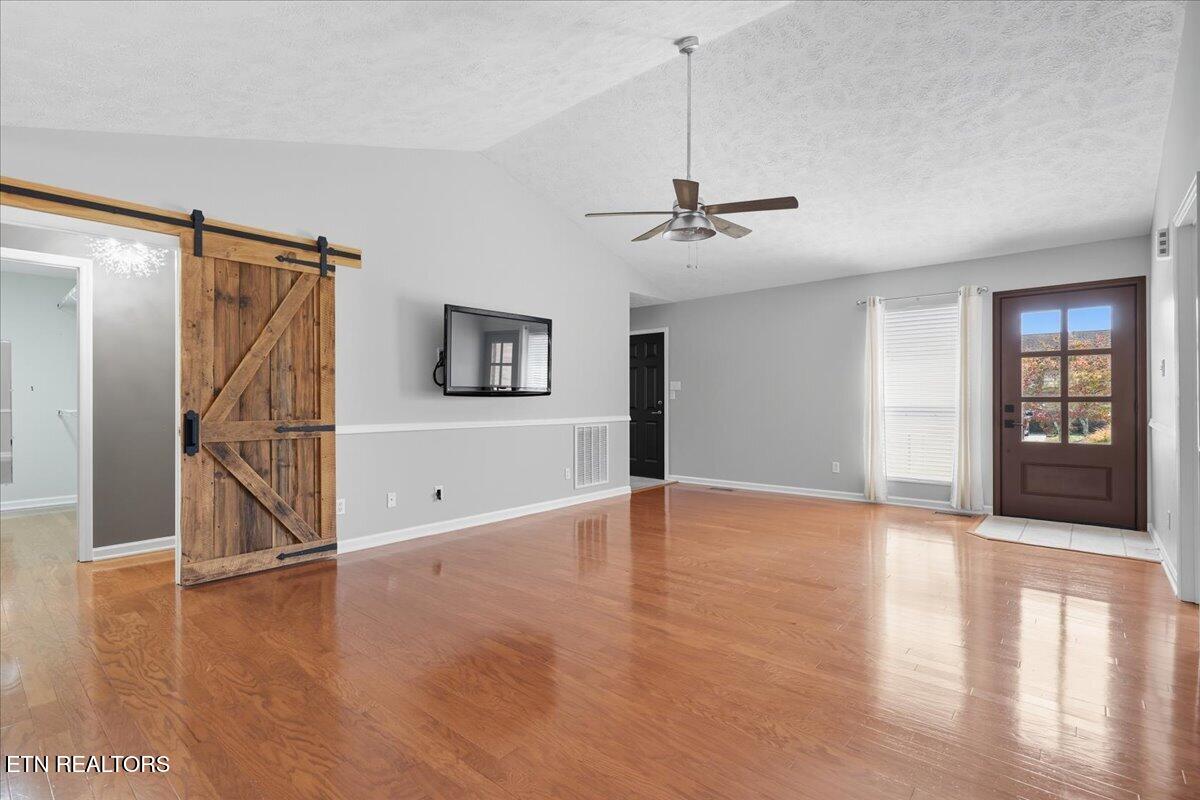 205 Royal Oaks Drive