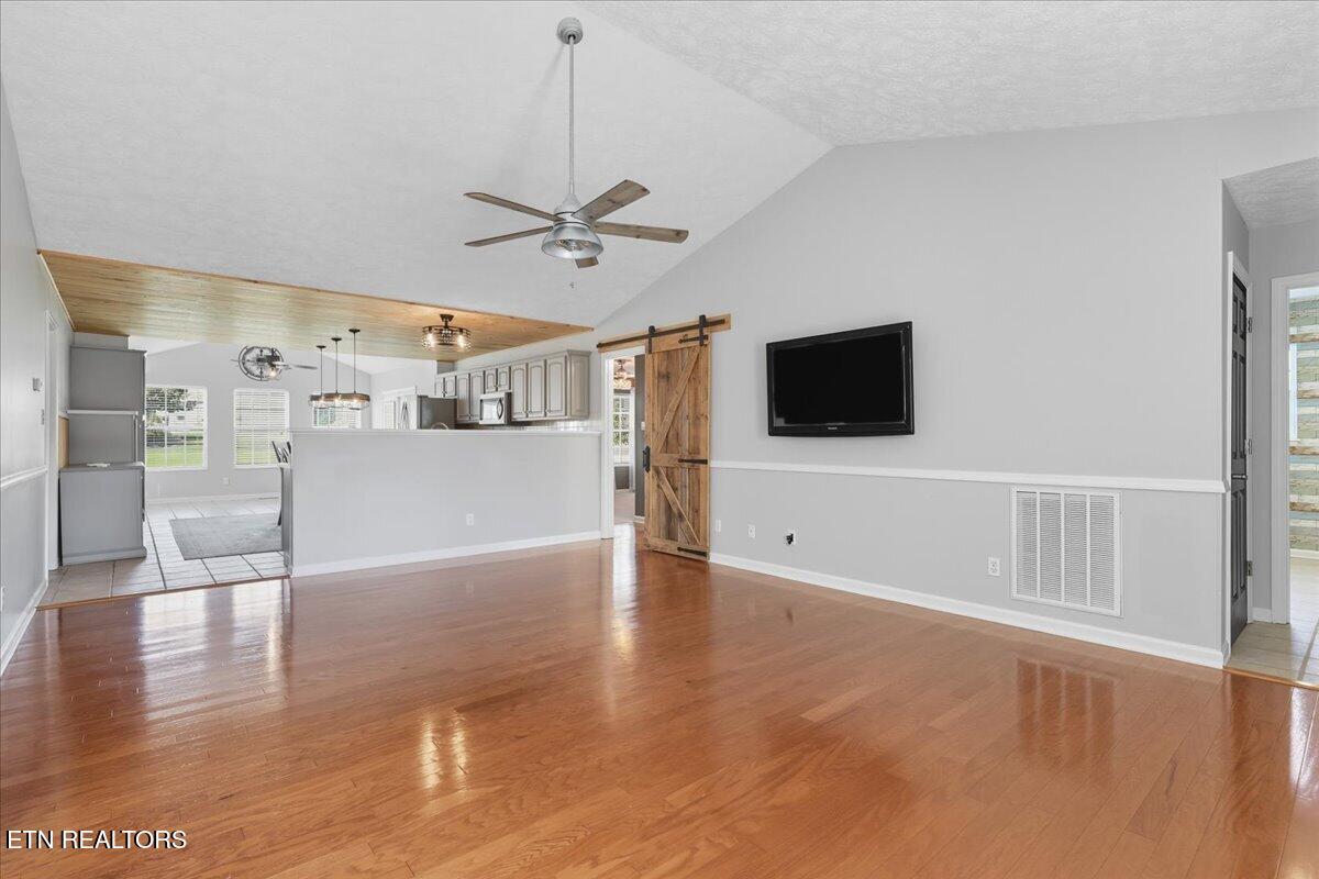 205 Royal Oaks Drive