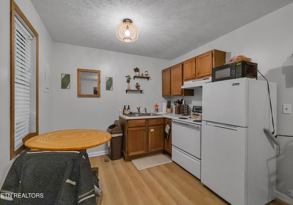 Photo of 2036 Ridge Rd #2, Pigeon Forge, TN 37863 (MLS # 1316690)