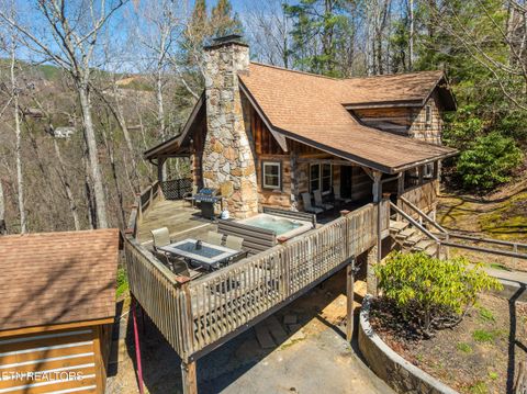 Tiny photo for 409 Matterhorn Drive, Gatlinburg, TN 37738 (MLS # 1334827)