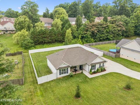 Tiny photo for 120 Breezewood Circle, Clinton, TN 37716 (MLS # 1345777)