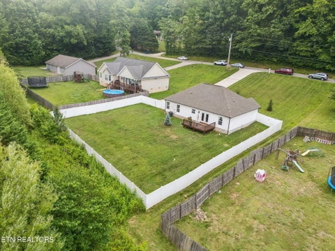 Tiny photo for 120 Breezewood Circle, Clinton, TN 37716 (MLS # 1345777)