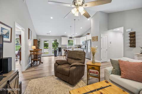 Tiny photo for 120 Breezewood Circle, Clinton, TN 37716 (MLS # 1345777)