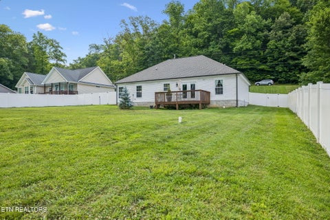 Tiny photo for 120 Breezewood Circle, Clinton, TN 37716 (MLS # 1345777)
