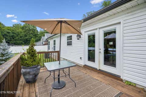 Tiny photo for 120 Breezewood Circle, Clinton, TN 37716 (MLS # 1345777)