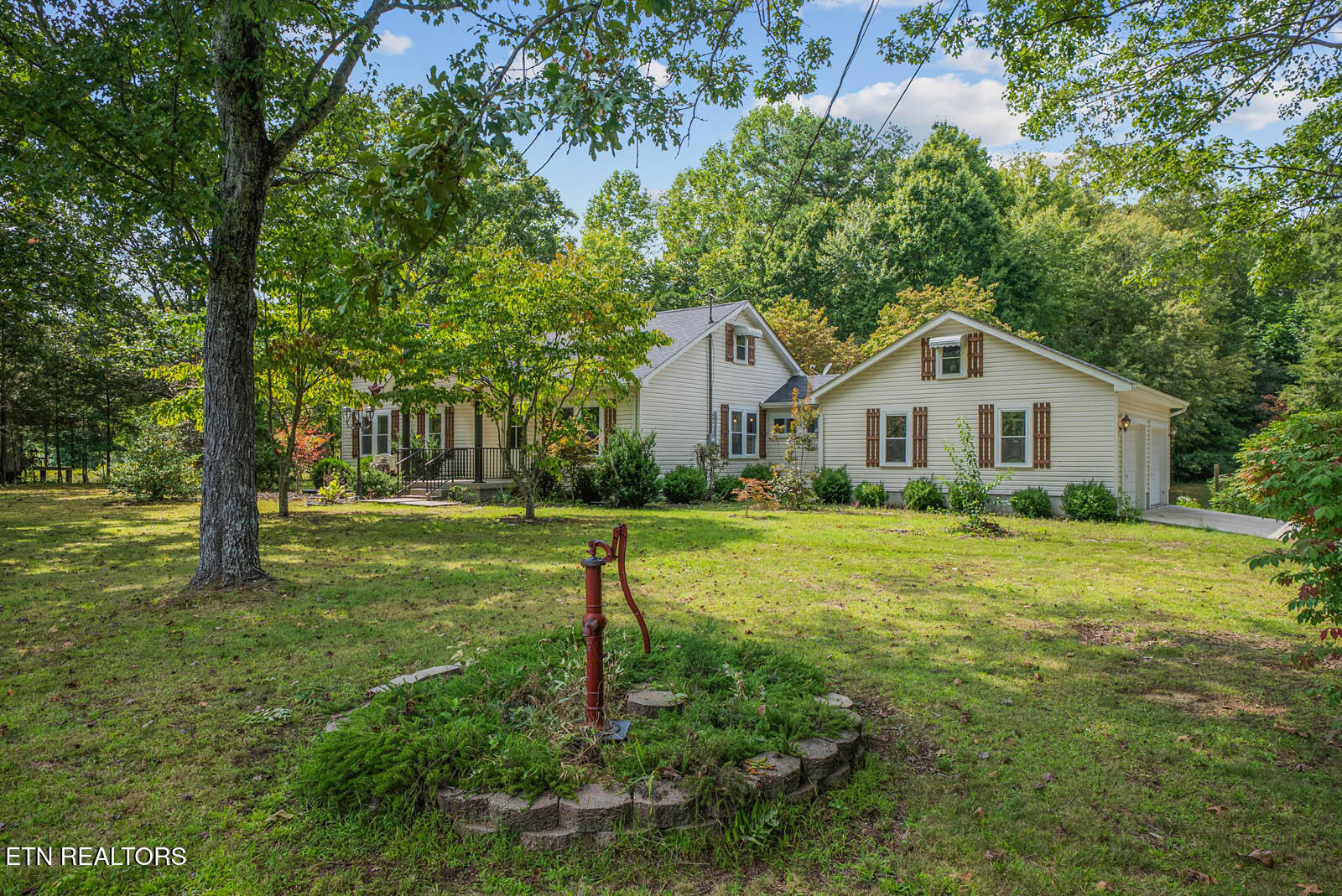 4540 S York Highway 4540 Hwy