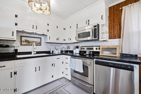 Tiny photo for 307 Miller St, Livingston, TN 38570 (MLS # 1349597)