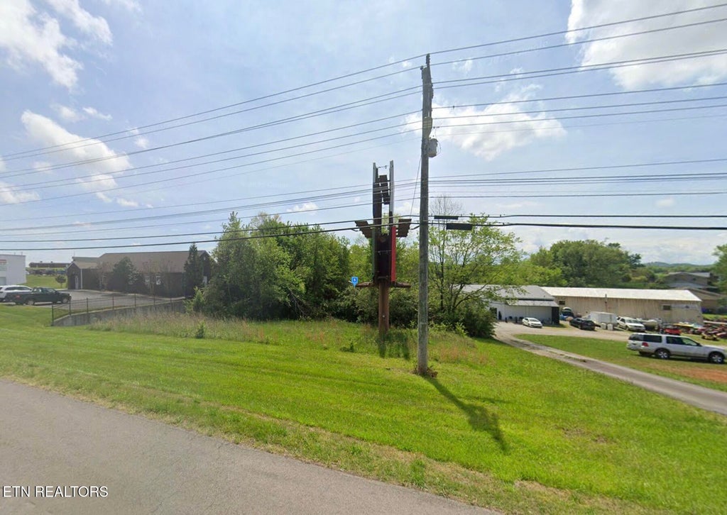 Photo of 4699 E Andrew Johnson Highway Trlr Hwy, Morristown, TN 37814 (MLS # 1306964)