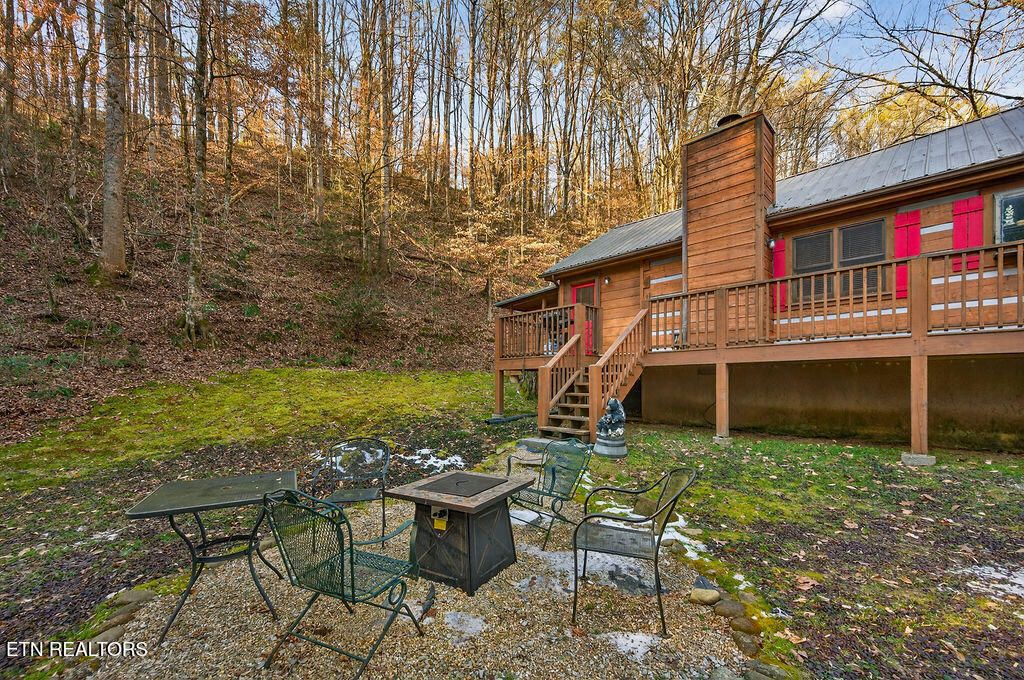 Photo of 1525 Walt Price Rd, Sevierville, TN 37876 (MLS # 1329239)