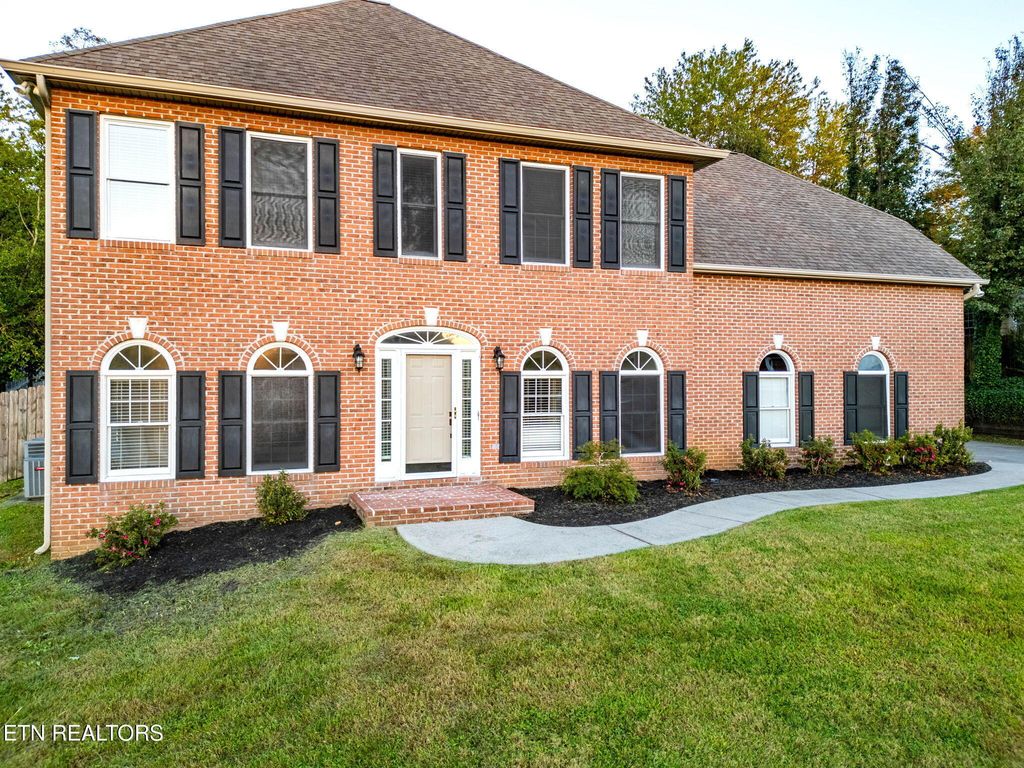 Photo of 1220 Kirby Glen Drive, Knoxville, TN 37923 (MLS # 1317613)