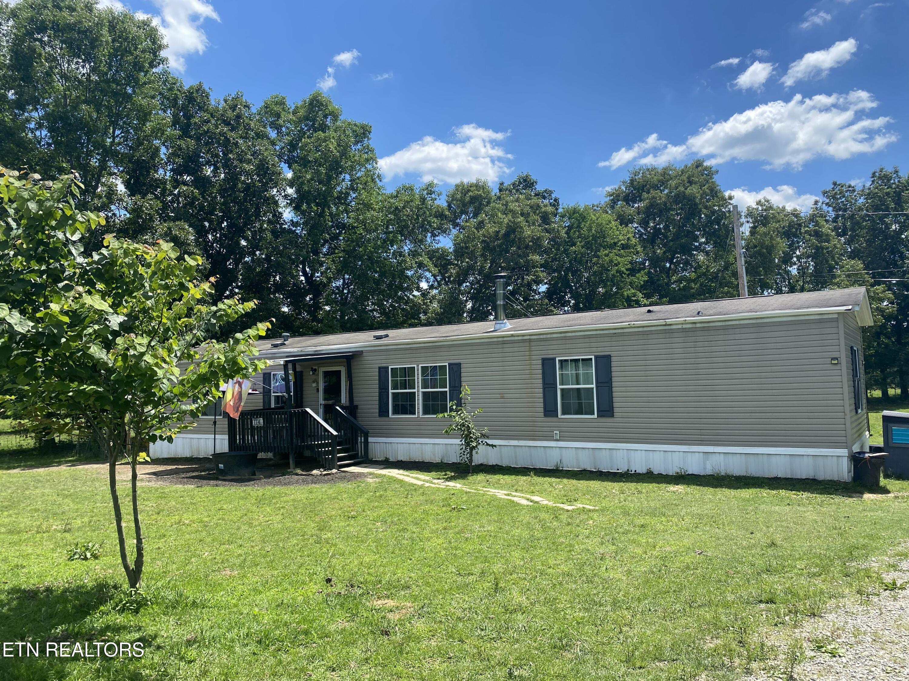 174 Claude Howard Rd