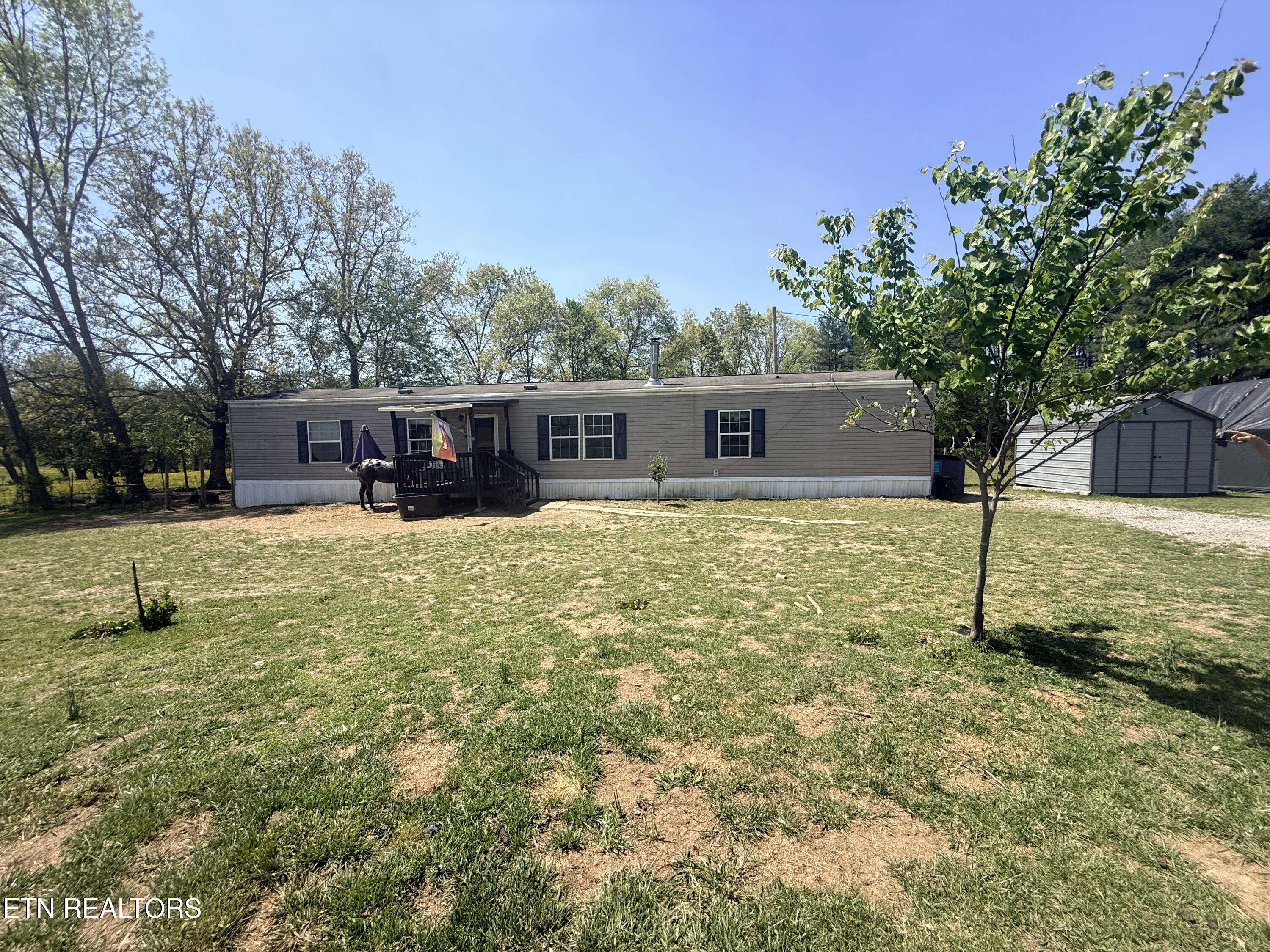 174 Claude Howard Rd