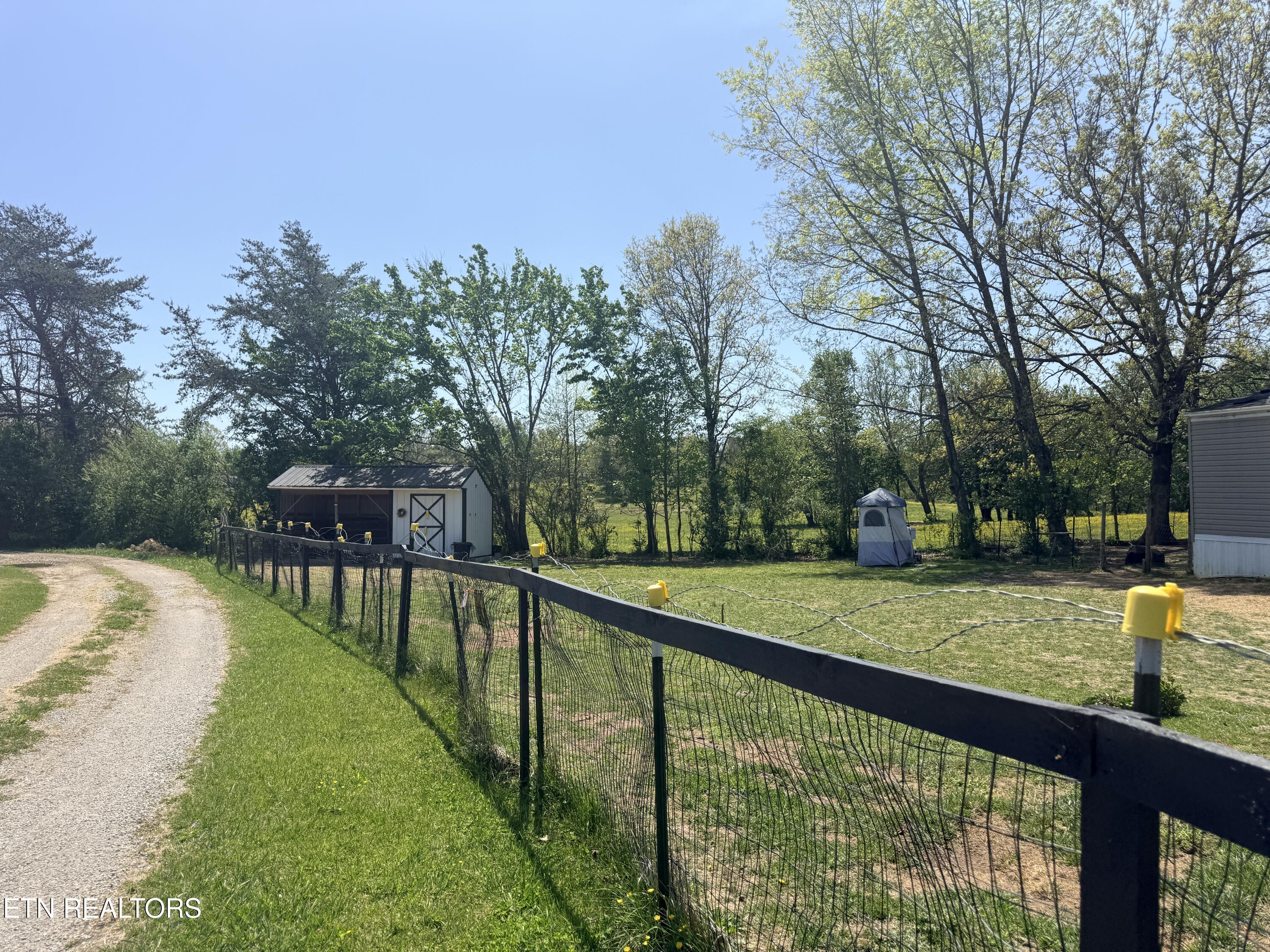174 Claude Howard Rd