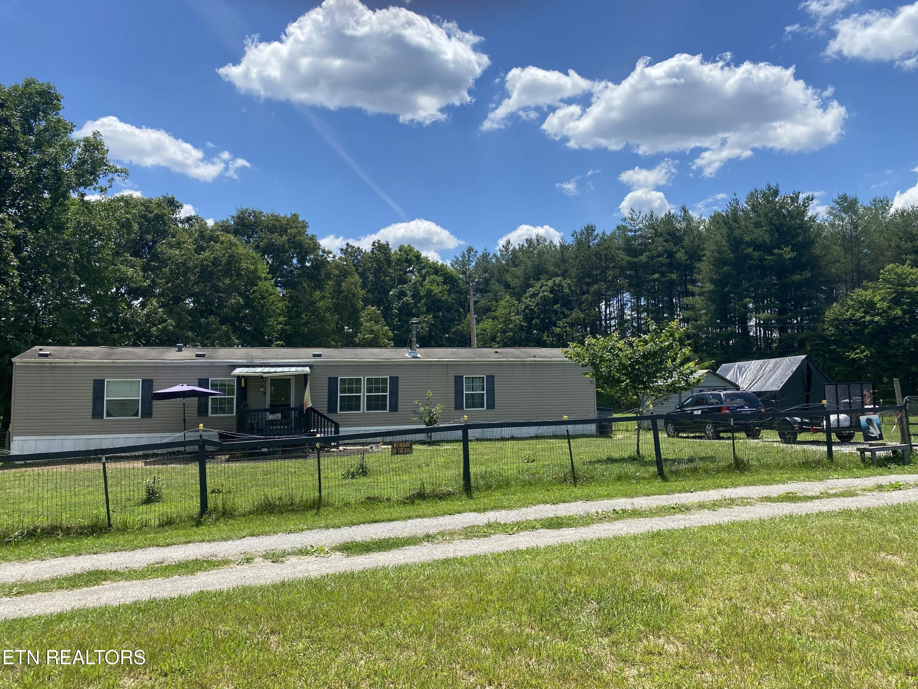 174 Claude Howard Rd