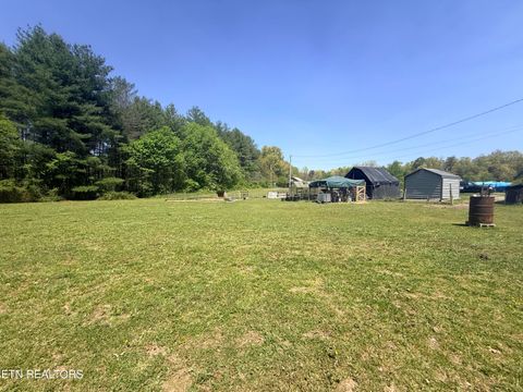 Tiny photo for 174 Claude Howard Rd, Deer Lodge, TN 37726 (MLS # 1337999)