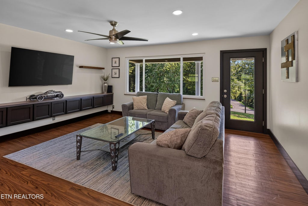 Photo of 1602 Sexton Lane, Knoxville, TN 37932 (MLS # 1353848)